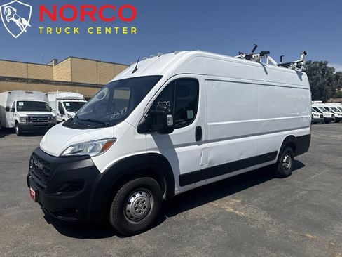Used 2023 RAM ProMaster 3500 FWD image 4