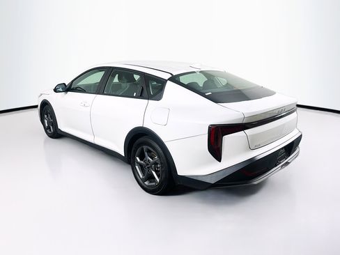 Used 2025 Kia K4 FWD image 5