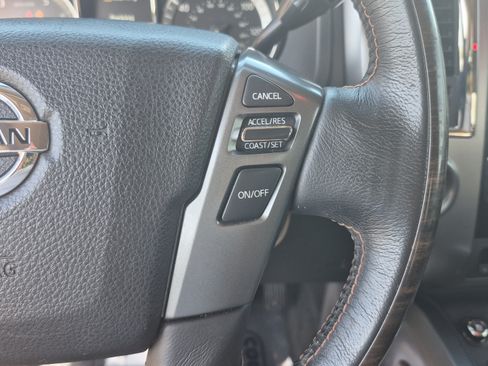 Used 2019 Nissan Titan Platinum Reserve RWD image 33