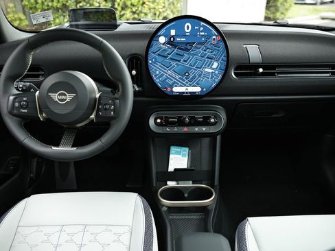 New 2026 MINI Cooper 4-Door Hardtop FWD image 27