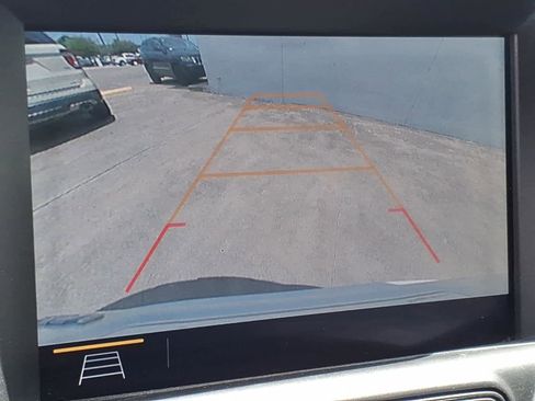 Used 2021 GMC Terrain SLT image 13