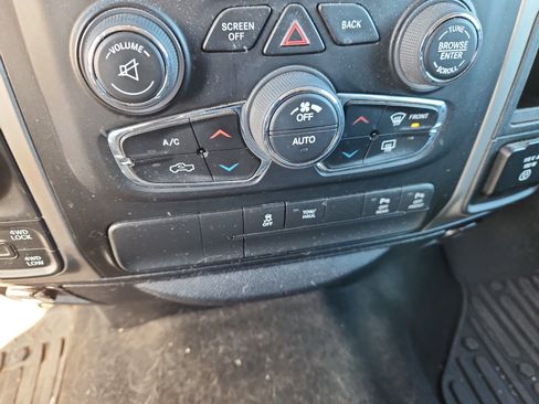 Used 2017 RAM 1500 Big Horn image 19