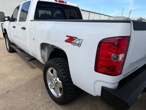 Used 2013 Chevrolet Silverado 2500 LT w/ Interior Plus Package image 39