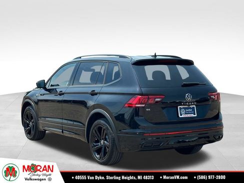 Certified 2024 Volkswagen Tiguan SE R-Line FWD image 3