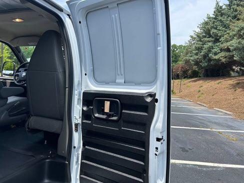 New 2026 Chevrolet Express 2500 Extended RWD image 46