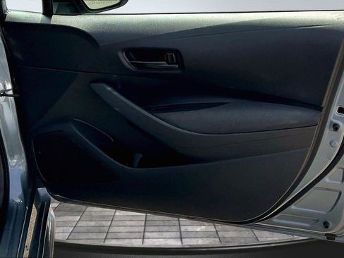 Used 2023 Toyota Corolla LE FWD image 23