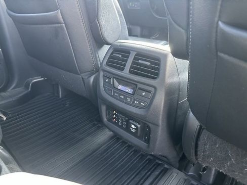 Used 2017 Honda Pilot Elite image 20