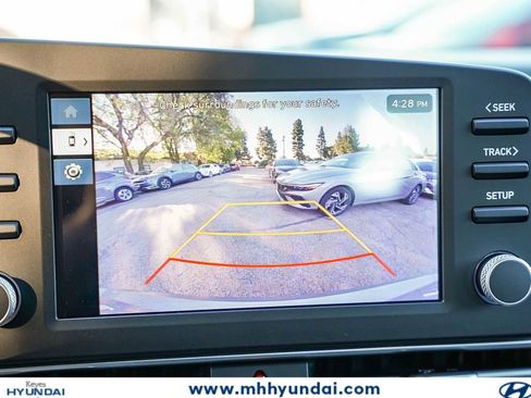 New 2026 Hyundai Elantra Sport FWD image 25