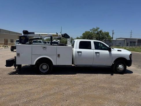 Used 2024 RAM 3500 Tradesman AWD/4WD image 13