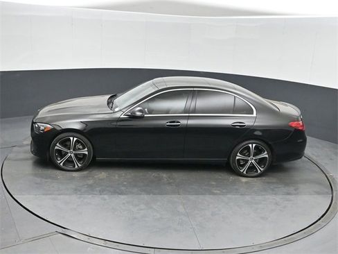 Used 2022 Mercedes-Benz C 300 Sedan image 38