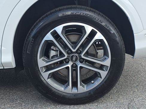 New 2026 Audi Q5 Premium AWD/4WD image 33