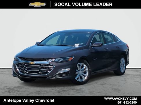 Used 2025 Chevrolet Malibu LT FWD image 1