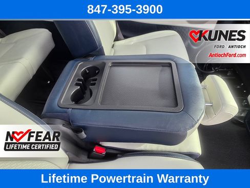 Used 2025 Kia Carnival SX Prestige FWD image 39