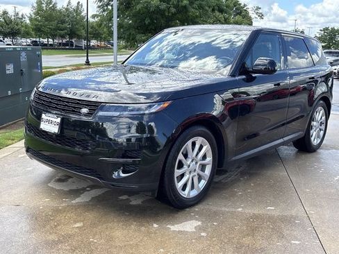 Used 2025 Land Rover Range Rover Sport SE AWD/4WD image 12