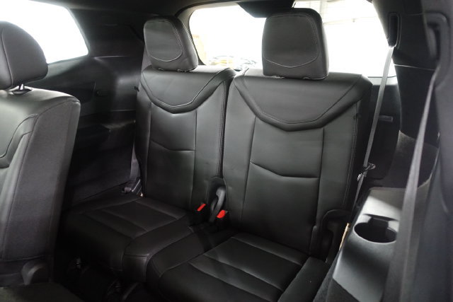 Used 2024 Cadillac XT6 Luxury w/ LPO, Floor Liner Package AWD/4WD image 22