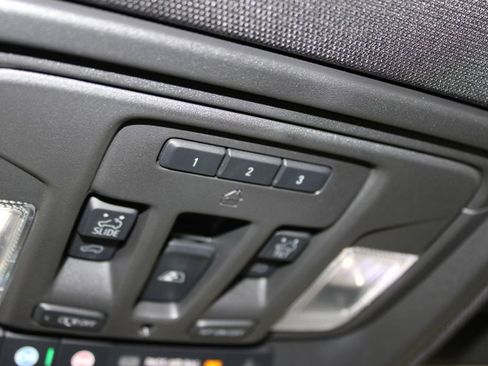 Used 2024 Chevrolet Silverado 1500 ZR2 w/ Technology Package image 36