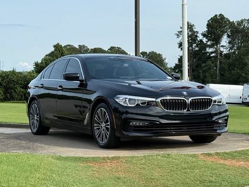 Used 2018 BMW 540i RWD image 1