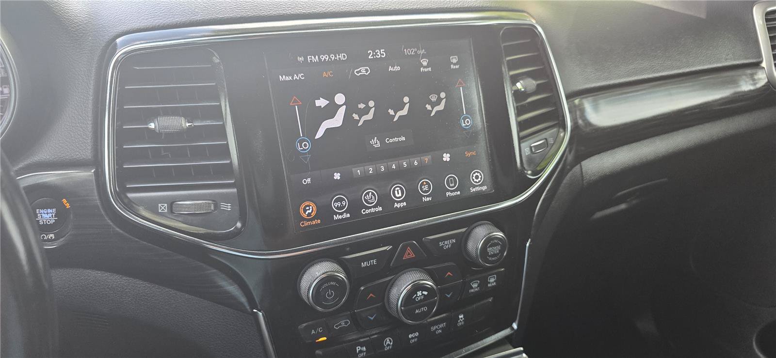 Used 2020 Jeep Grand Cherokee Altitude AWD/4WD image 20