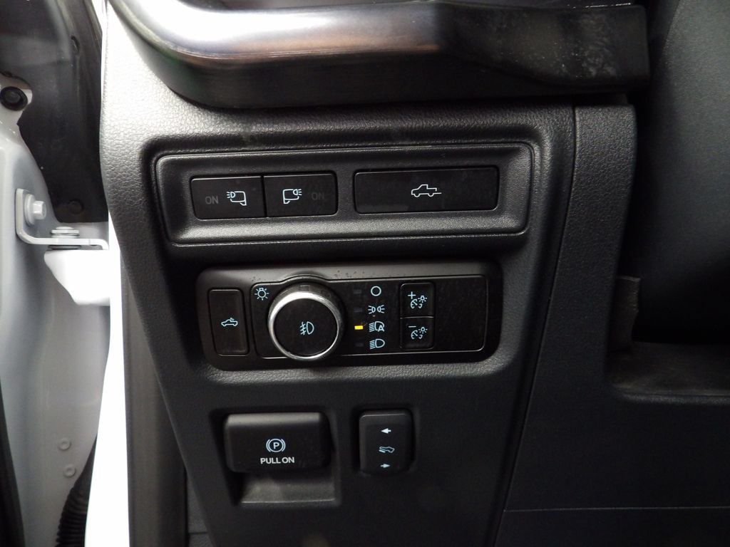 Used 2023 Ford F150 Lariat w/ Equipment Group 502A High AWD/4WD image 53