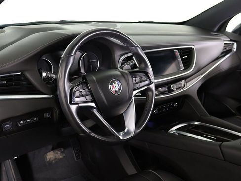 Used 2022 Buick Enclave Avenir w/ Avenir Technology Package image 34