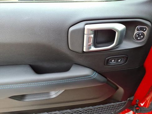 Used 2022 Jeep Wrangler Unlimited Rubicon 4xe w/ Cold Weather Group image 16