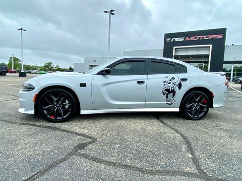 Used 2022 Dodge Charger GT w/ Blacktop Package RWD image 16