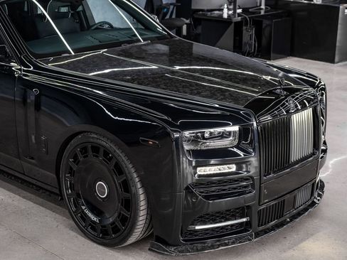 Used 2026 Rolls-Royce Phantom Sedan RWD image 7
