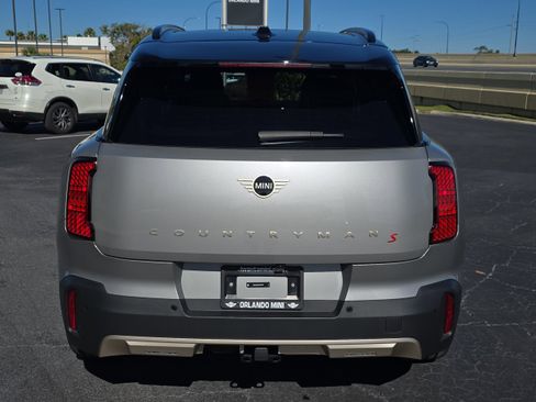 Certified 2025 MINI Cooper Countryman S w/ Comfort Package Max image 6