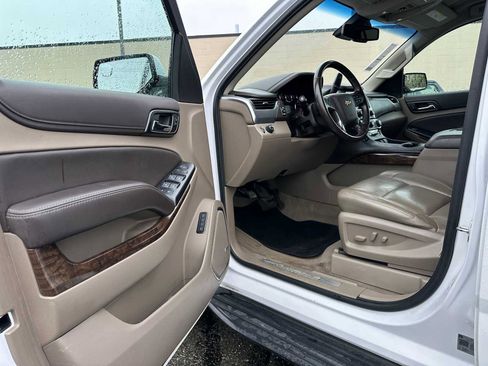 Used 2020 Chevrolet Tahoe LT image 18