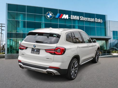 Used 2023 BMW X3 sDrive30i w/ Convenience Package RWD image 4