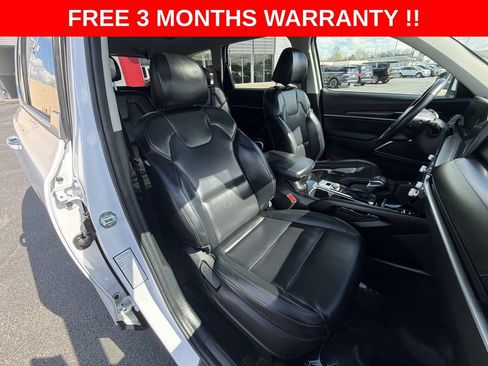 Used 2025 Kia Telluride S FWD image 22