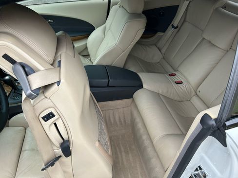 Used 2005 BMW 645Ci Convertible image 12