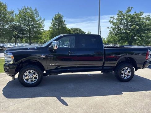 Used 2024 RAM 2500 Laramie w/ Safety Group AWD/4WD image 11