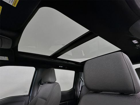 Used 2023 Ford F150 XLT w/ Equipment Group 302A High image 17