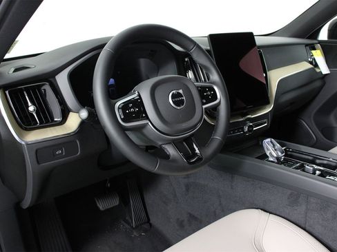 New 2026 Volvo XC60 B5 Plus w/ Protection Package Premier image 8