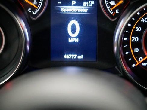 Used 2023 Jeep Wrangler Willys image 34