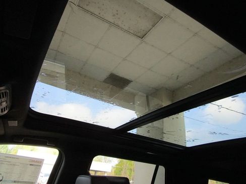 New 2026 GMC Yukon Denali w/ Denali Reserve Package image 39