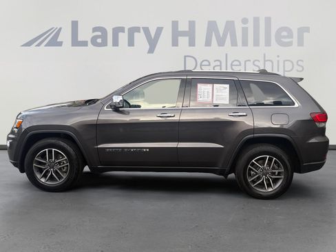 Used 2021 Jeep Grand Cherokee Limited w/ Trailer Tow Group IV AWD/4WD image 2