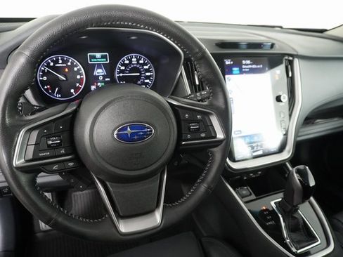Used 2022 Subaru Outback Limited image 27