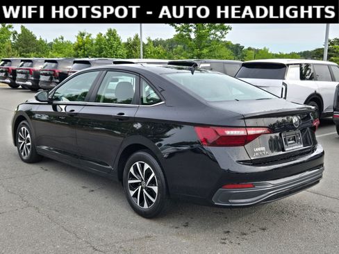 Used 2024 Volkswagen Jetta S FWD image 5