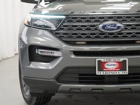 Used 2023 Ford Explorer XLT w/ Equipment Group 202A image 7
