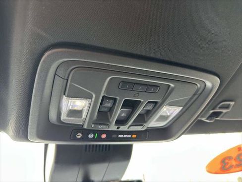 Used 2023 GMC Sierra 1500 AT4 w/ Technology Package image 31