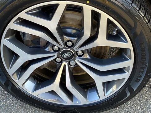 Used 2020 Land Rover Range Rover Evoque First Edition image 29