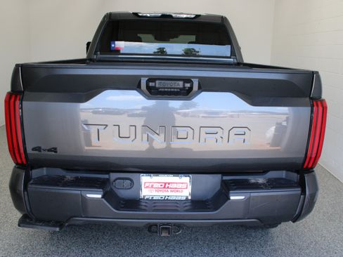 Used 2024 Toyota Tundra SR5 w/ SR5 Premium Package AWD/4WD image 8