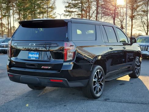 Used 2021 Chevrolet Suburban RST w/ Luxury Package image 3