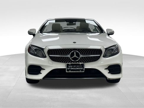 Used 2019 Mercedes-Benz E 450 4MATIC Cabriolet image 2
