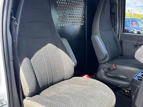 Used 2025 GMC Savana 2500 w/ Driver Convenience Package RWD image 11