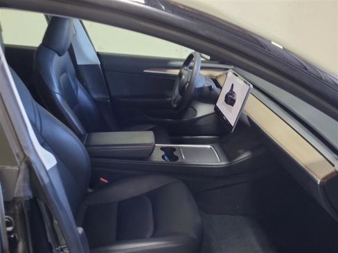 Used 2023 Tesla Model 3 Standard Range RWD image 5