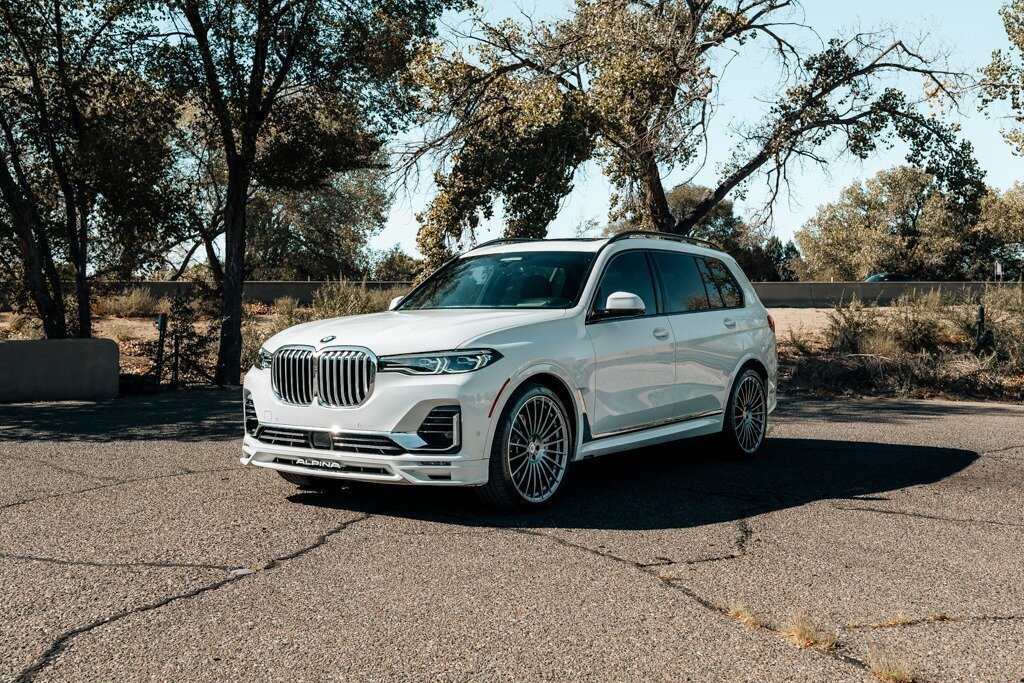 Used 2022 BMW ALPINA XB7 AWD/4WD image 3