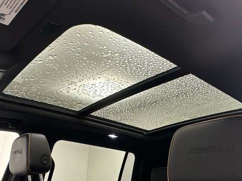 Used 2022 GMC Yukon XL AT4 AWD/4WD image 18